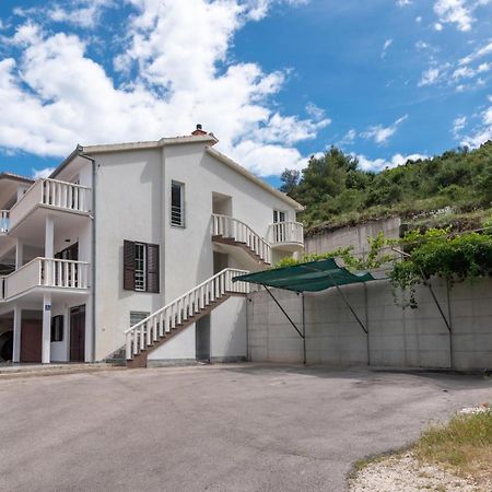 Apartment Katarina Трогир Экстерьер фото