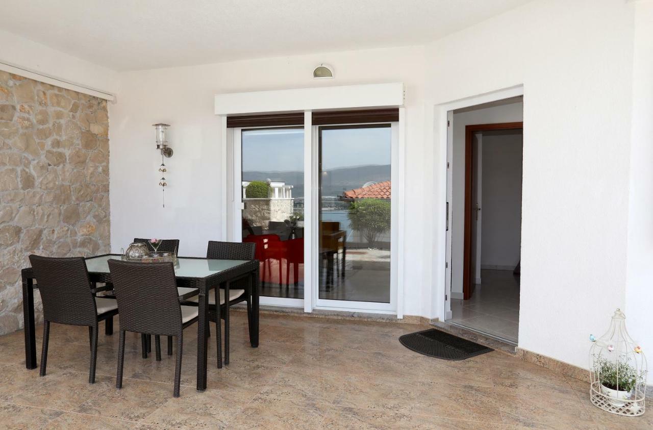 Apartment Katarina Трогир Экстерьер фото