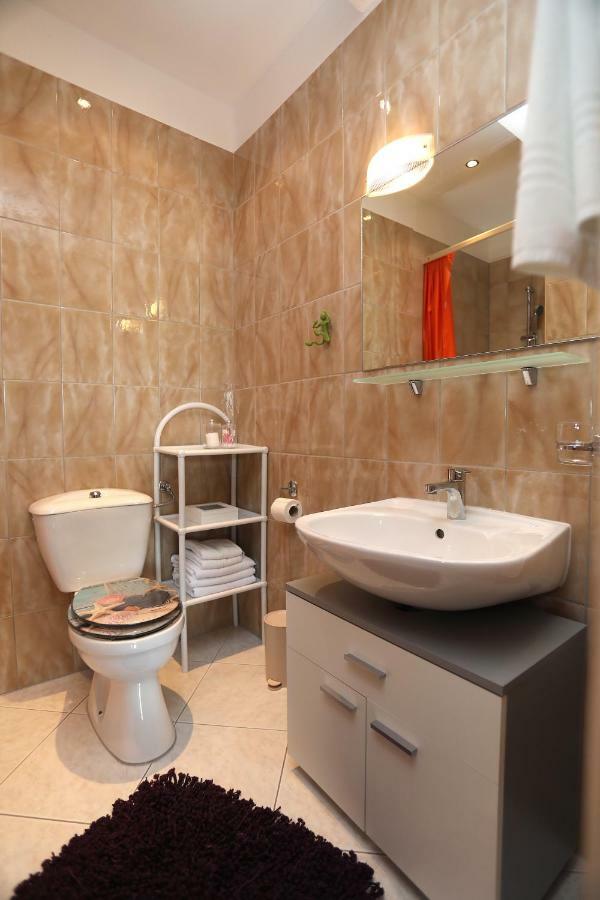 Apartment Katarina Трогир Экстерьер фото